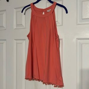 Crown & Ivy Sleeveless Blouse in Peach